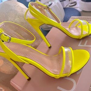 Chase & Chloe neon heeled sandal